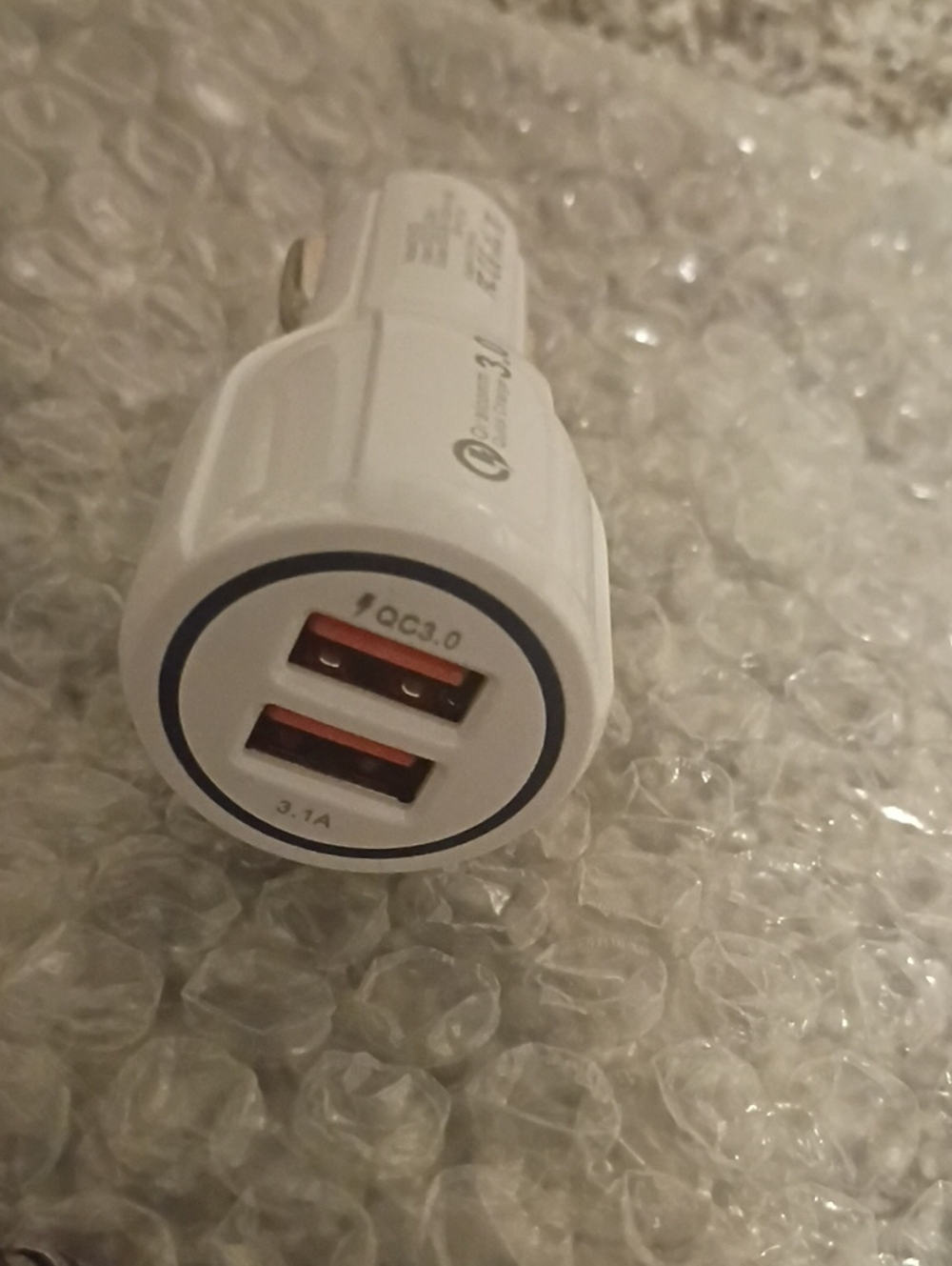 White Dual USB Car Charger with Quick Charge 3.0 - 3.1A Output